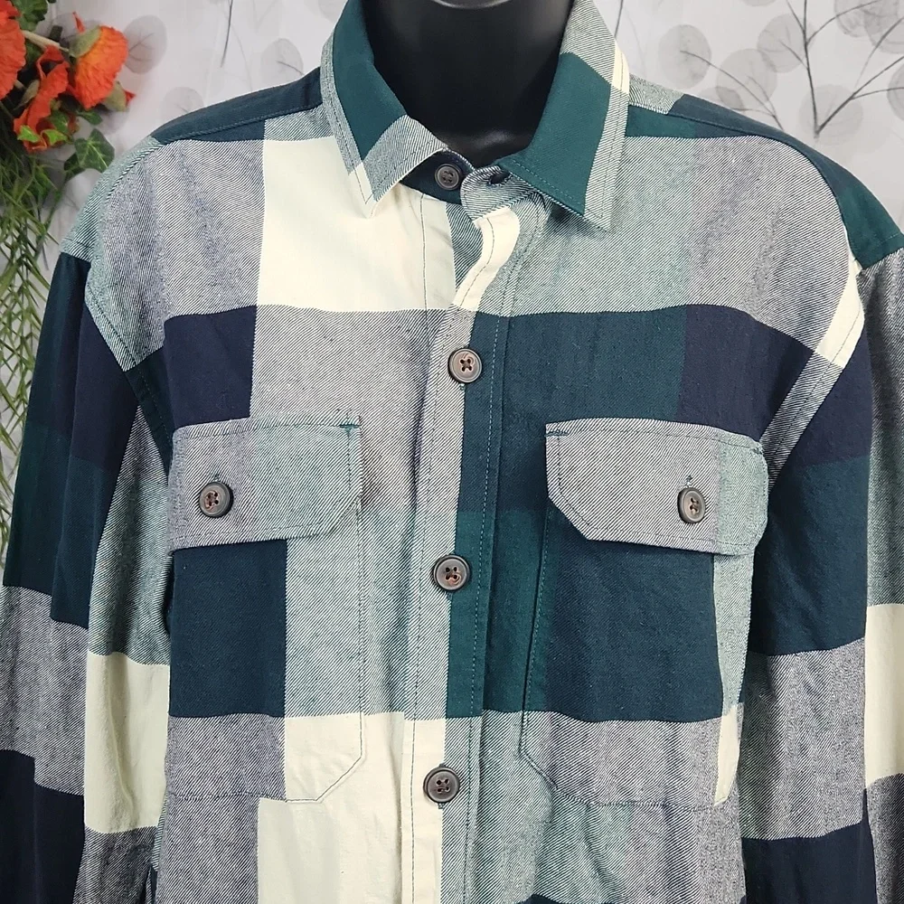 Springfield Plaid Flannel - Picture 5 of 10